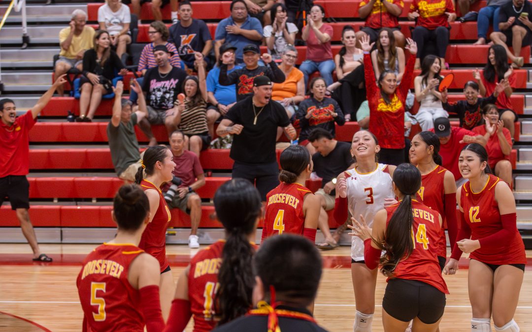 Roosevelt debuts brand new gym with four-set win over Kalaheo